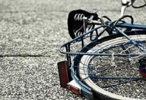 В Ярцевском районе сбили 15-летнюю велосипедистку