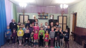 В Ярцево Госавтоинспекция провела игру «Веселый светофор» для ребят из социально-реабилитационного центра