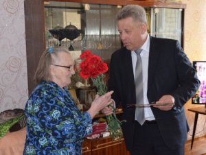 Юбилейные медали вернулись к Марии Шелаевой