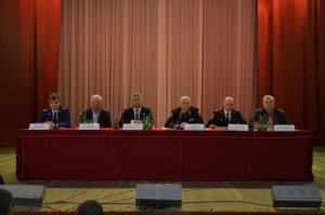 По мнению генерал-майора В.Салютина Ярцеве недостаточно борются с коррупцией