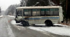 В аварии с автобусом пострадали две пенсионерки