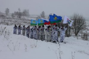 Участники сверхдальнего лыжного перехода ВДВ посетили Ярцево