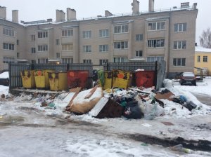 Дом под Смоленском за семь лет «убили» прорвавшей канализацией