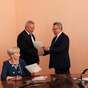 Владимир Макаров поздравил предпринимателей с профессиональным праздником