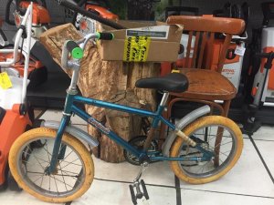 ВелоЯрцево#6 В Ярцеве выставлен на продажу раритетный велосипед