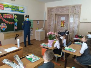 Беседа о безопасности с Ярцевскими школьниками