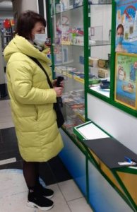 Депутаты районного Совета депутатов посетили аптеки города и села