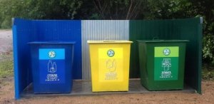 В Ярцеве местные жители не могут выкидывать отходы. Похитителей контейнеров ищет полиция