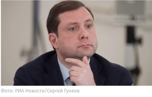 Путин освободил Островского с поста губернатора Смоленской области