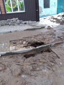 Тошнотворный "Бристоль" или как депутаты горсовета превращают Ярцево в захолустье. Тошнотворный "Бристоль" или как депутаты горсовета превращают Ярцево в захолустье.
