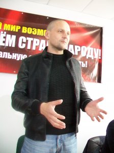Коммунистам надо выдвигать, как можно больше сильных кандидатов Коммунистам надо выдвигать, как можно больше сильных кандидатов