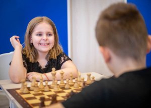 Во всех районах Смоленской области откроются шахматные клубы Сергея Карякина