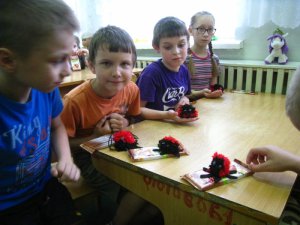 Ко Дню Крещения Руси духовенство и православные добровольцы посетили приют "Радуга" в городе Ярцево