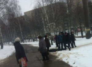 В Ярцеве посреди улицы умер мужчина