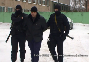 Рэкетиры грабили даже рабочих