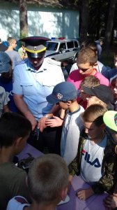 Ребята из профильной смены «Патриот» познакомились с работой ГИБДД