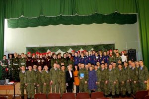 Участники сверхдальнего лыжного перехода ВДВ посетили Ярцево