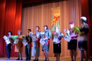 Выпускники района попрощались со школами