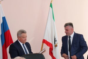 Владимир Макаров поздравил предпринимателей с профессиональным праздником
