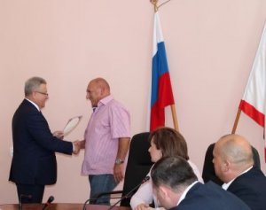 Владимир Макаров поздравил предпринимателей с профессиональным праздником