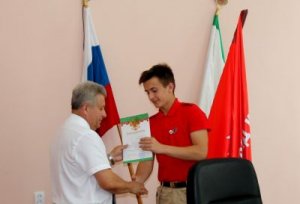 Юнармейцев чествовали в районной Администрации