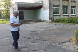 «Опасны для учеников». Активисты ОНФ проверили состояние подъездных дорог к школам в Смоленской области