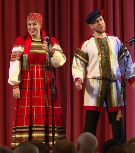 Знаменитый коллектив дал большой концерт в Ярцеве