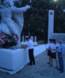 22 июня 2019 года в Ярцево сотрудники полиции и члены Общественного совета присоединились к Всероссийской акции МВД России «Завтра была война».