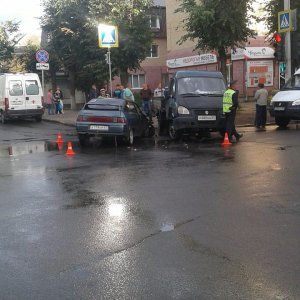 Авария на "кресте" с пострадавшими.