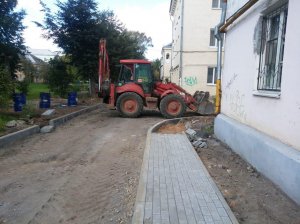 Курзова посмотрела ход проведения благоустройства 