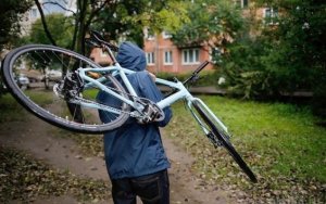 В Ярцеве сотрудники уголовного розыска раскрыли кражу велосипеда