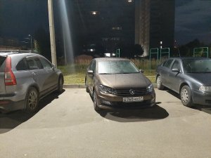Когда автомобилистам не лень собачиться