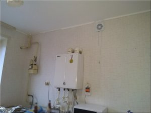 Сироте с двумя детьми из г. Ярцево отремонтировали квартиру