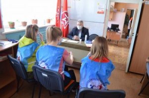 Волонтерское движение, акция #Мы вместе, и глава Администрации