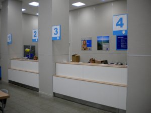 Мы любим "Почту России", но она не любит нас.