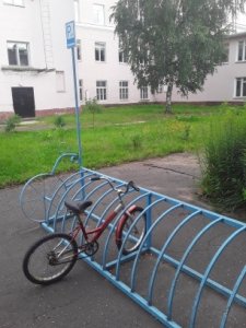 ВелоЯрцево. Часть 2. Школьные велопарковки