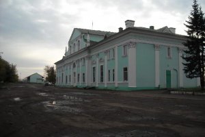 Тупой пиар № 1. Покажет ли В.Макаров губернатору вокзальный туалет города Ярцево?