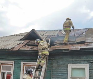 Без крыши над головой