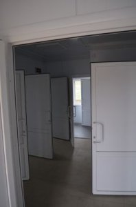 В деревне Подроща Ярцевского района к зиме сдадут новый модульный фельдшерско-акушерский пункт