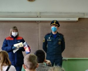На каникулах отдыхай, но о безопасности не забывай!