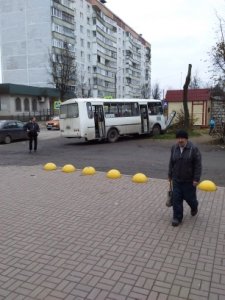 Тринадцатому не повезло.