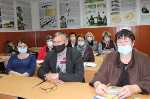 Крепче за баранку держитесь, мадам!