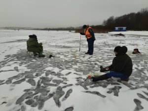 По тонкому льду