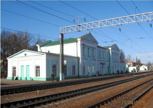 Театр начинается с вешалки, а город с вокзала