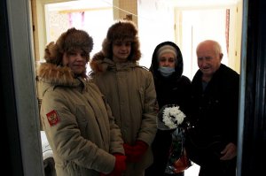 Поздравления защитникам
