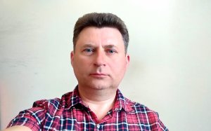 Дорога к кладбищу возле церкви Петра и Павла
