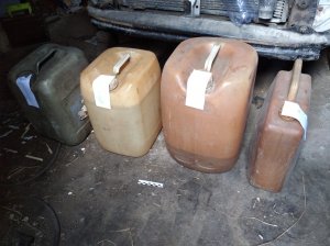 Смоленские транспортные полицейские завершили расследование уголовного дела по факту мошенничества с топливом