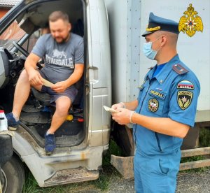 Профилактические мероприятия прошли в жилом секторе Ярцева
