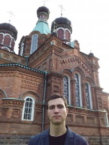 "Карлики" путают избирателей