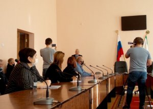 Команды "К ноге" и "Лежать" выполняются строго по регламенту